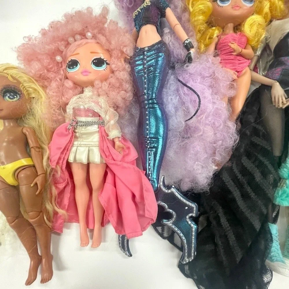 6 Dolls L.O.L.‎ Surprise Rainbow High Merman Na Na Na Spider-Gwen